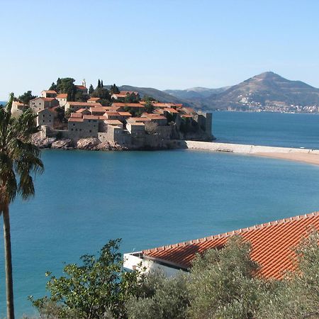 Apartments Secret Garden Sveti Stefan Extérieur photo