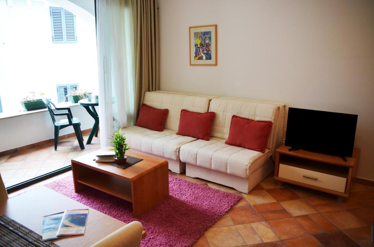 Apartments Secret Garden Sveti Stefan Extérieur photo